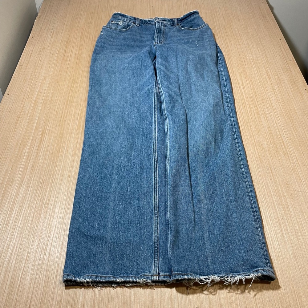 Abercrombie Relaxed Jean Womens 90s High Rise Wide Leg Raw Hem 28/6R Medium Wash